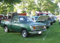 78_Dodge_Maucngie