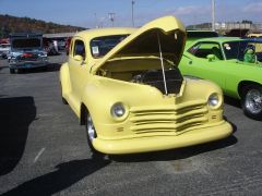 MoPars @ the Valley ;Nicely done Club Coupe