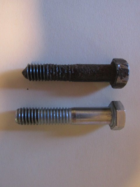 Bolts.jpg.83051b39302aef7de35d01848ebf6607.jpg