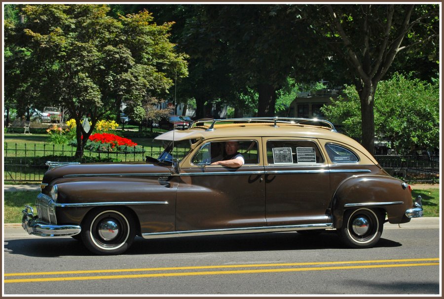 598c67969d8a2_1947DeSotoSuburban.JPG.806f9320cbddf64a7b1da75d0f043cc4.JPG