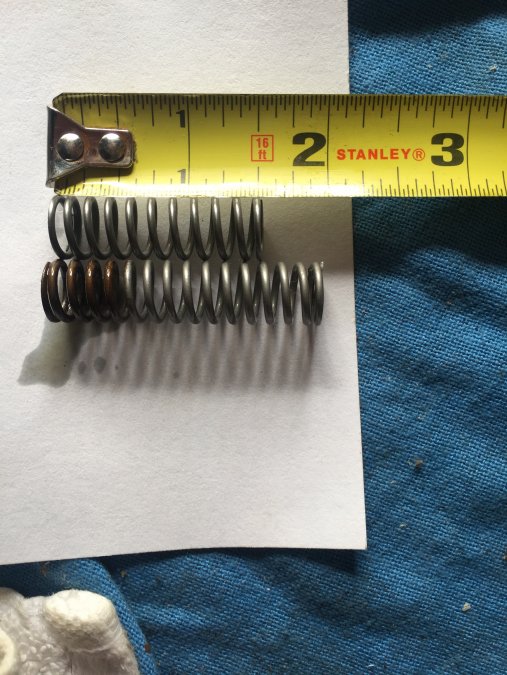 relief_valve_springs_.JPG.8715639044a3fda314207dd129fe9e80.JPG