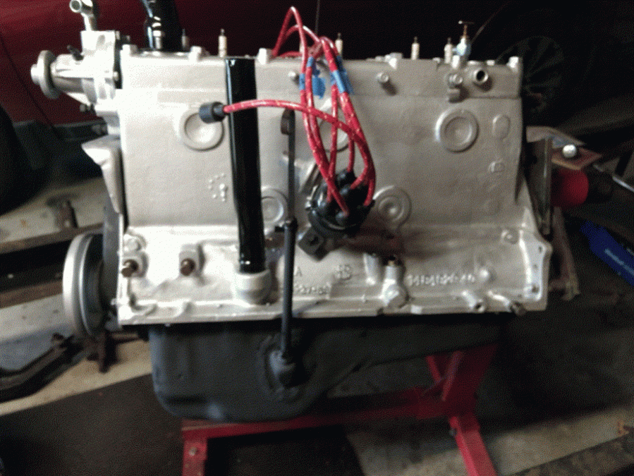 engine with oil pan installed.gif