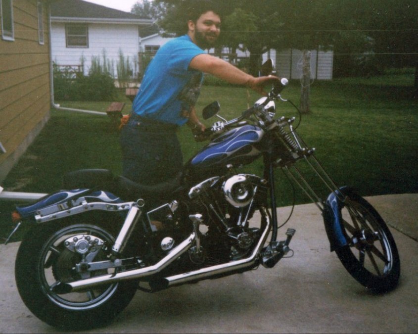 Blue shovelhead.jpg