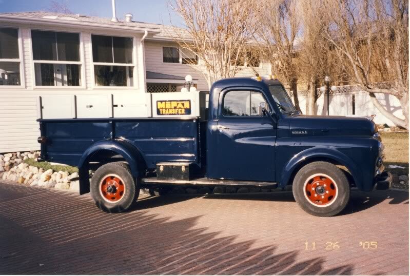 large.sm48Dodge1tonDumpBed.jpg.86c8ad84640dd4f1cd0444ff14cf1c0e.jpg