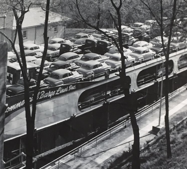 large.1952cars-on-barge.jpg.5fd9ae3cb47b681be1b1226454bc98b3.jpg.a64ec2b800a42da7ce2f70757dc01903.jpg