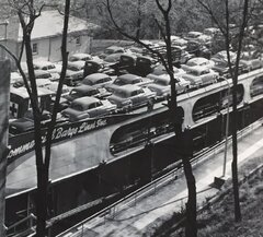 1952cars-on-barge.jpg.5fd9ae3cb47b681be1b1226454bc98b3.jpg